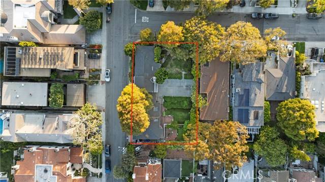1800 John Street, Manhattan Beach, CA 90266