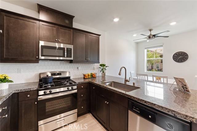 Fontana, CA 92336,16502 Casa Grande Ave #109