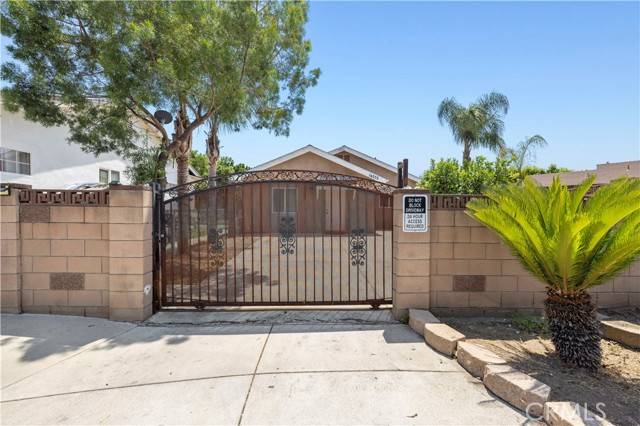 Panorama City (los Angeles), CA 91402,14230 Calahan Street