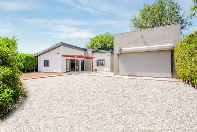 19231 Cantara Street, Reseda (los Angeles), CA 91335