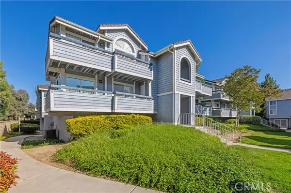 26966 Flo Lane #318, Canyon Country (santa Clarita), CA 91351