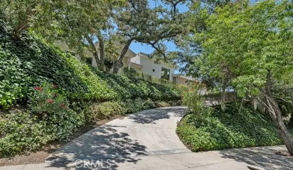 Encino (los Angeles), CA 91436,3843 Hayvenhurst Avenue