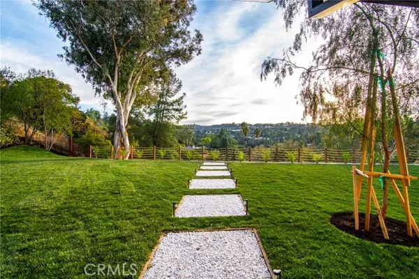Tarzana (los Angeles), CA 91356,19291 Berclair Lane