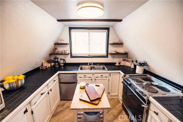Big Bear City, CA 92386,403 Highland Lane