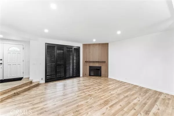 Encino (los Angeles), CA 91316,5401 Zelzah Avenue #114