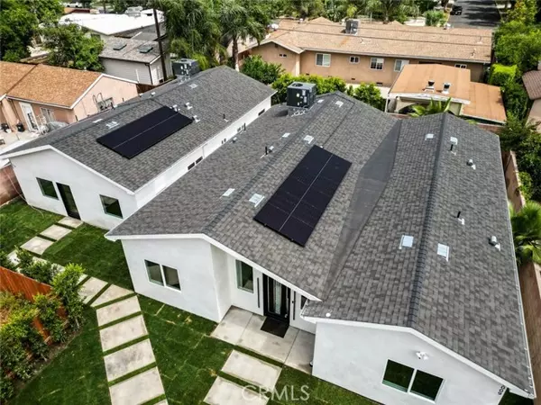 Van Nuys (los Angeles), CA 91405,15009 Wyandotte Street