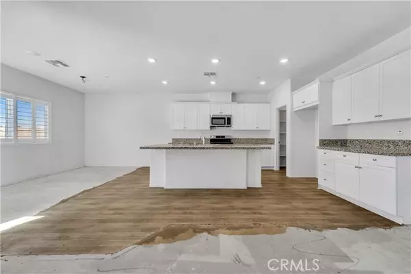 Bakersfield, CA 93311,10305 Yukon River Avenue