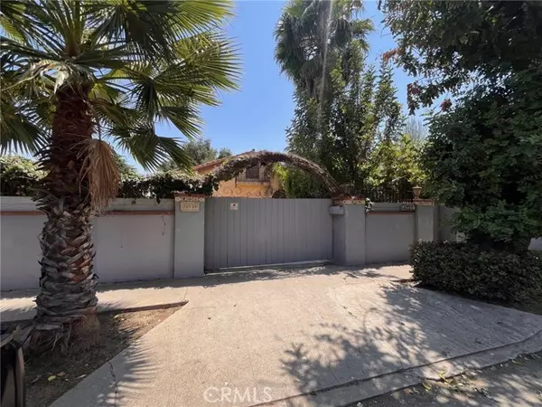 14720 Valerio, Van Nuys (los Angeles), CA 91405