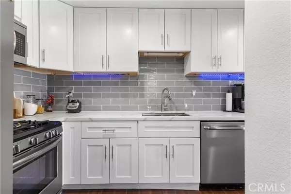 31319 The Old Road #A, Castaic, CA 91384