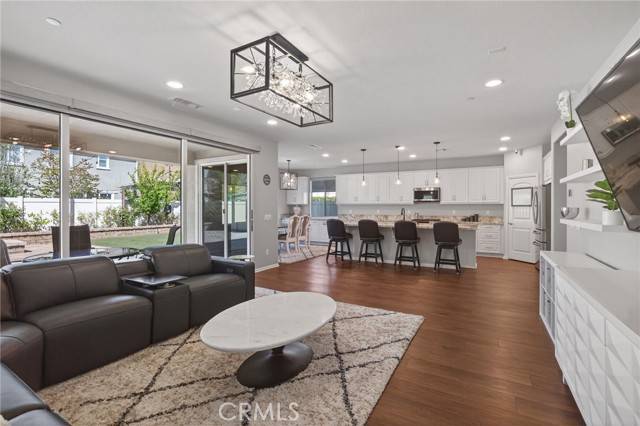 Oxnard, CA 93036,531 Owens River Drive