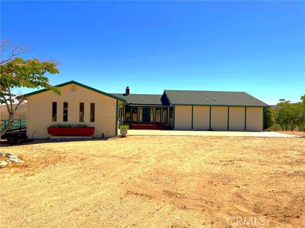 28714 Cruthers Creek Road, Pearblossom, CA 93553
