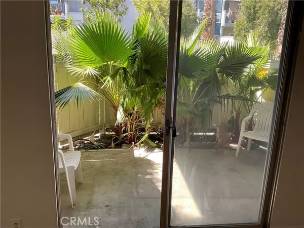 North Hollywood (los Angeles), CA 91606,6259 Coldwater Canyon Avenue #13