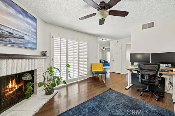 Granada Hills (los Angeles), CA 91344,15614 Crestview Lane #63