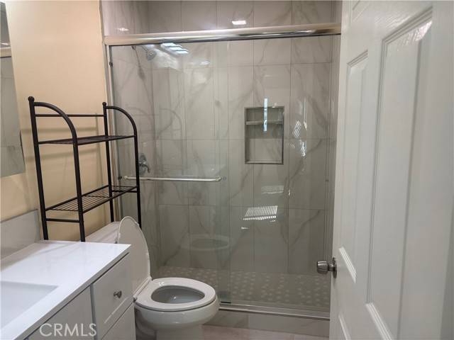 West Hills (los Angeles), CA 91307,23337 Hartland Street