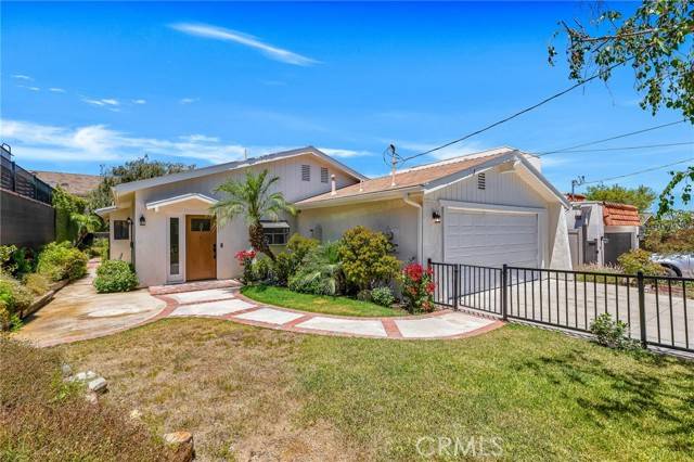 Newbury Park (thousand Oaks), CA 91320,221 Acacia Lane