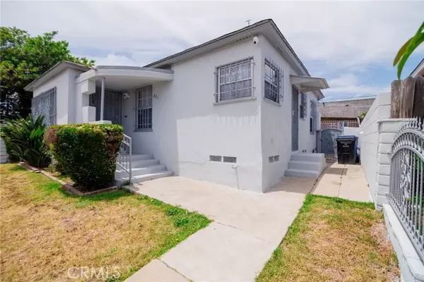 251 W 112th Street, Los Angeles, CA 90061