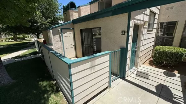 Lancaster, CA 93535,44460 15th Street #13