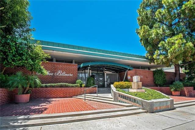 5301 Balboa Boulevard #M4, Encino (los Angeles), CA 91316