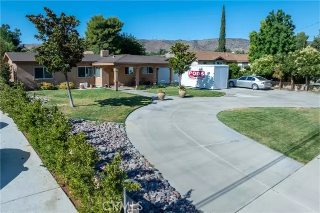 5622 W Avenue M4, Lancaster, CA 93536