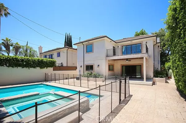 Encino (los Angeles), CA 91316,5016 Lindley Avenue