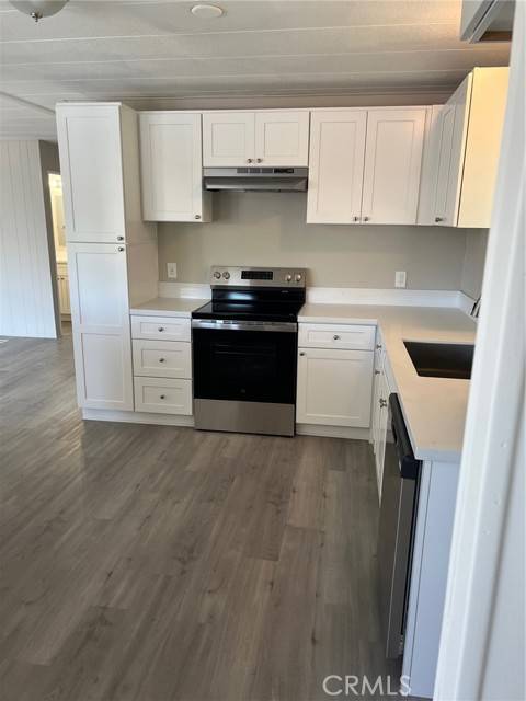 West Hills (los Angeles), CA 91304,24303 Woolsey Canyon Road #103