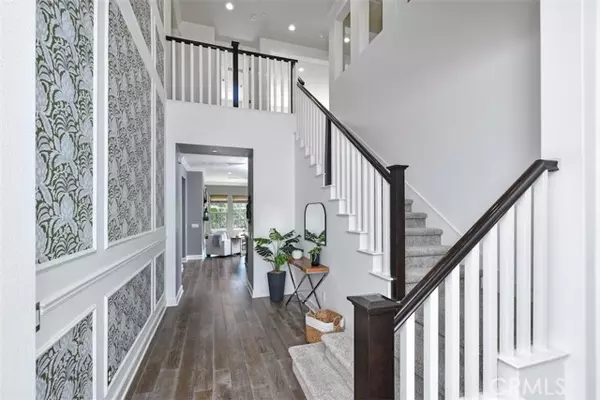 West Hills (los Angeles), CA 91304,23942 Schoenborn Street