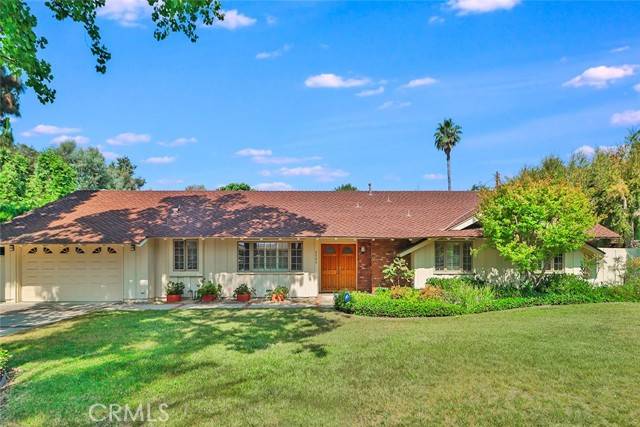 9845 Encino Avenue, Northridge (los Angeles), CA 91325