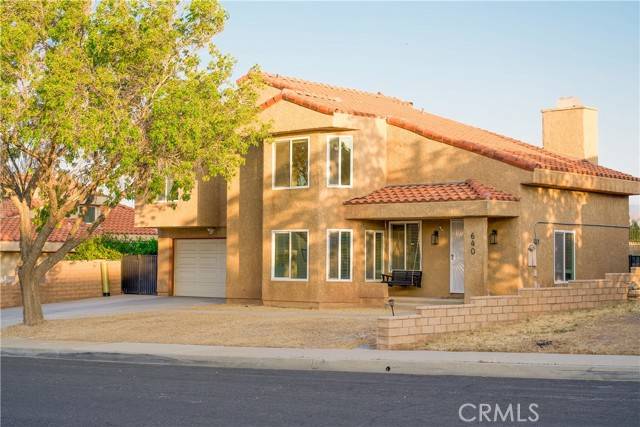 640 W Avenue Q12, Palmdale, CA 93551