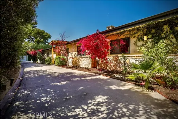 3700 Koster Avenue, Sherman Oaks, CA 91423