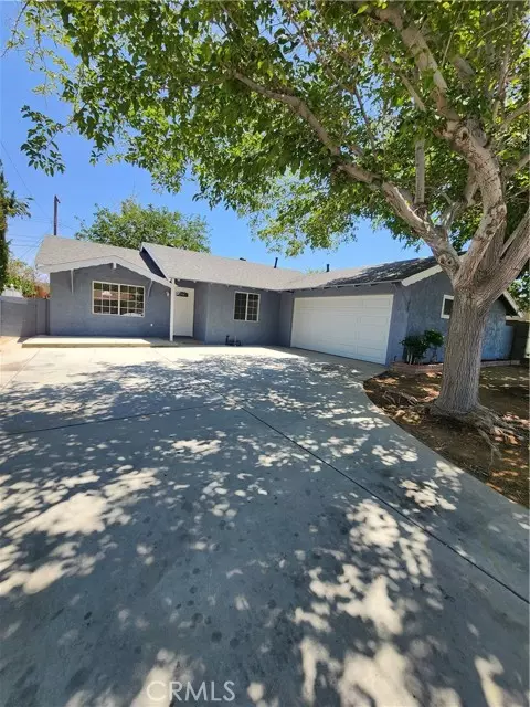 38638 Glenraven Avenue, Palmdale, CA 93550