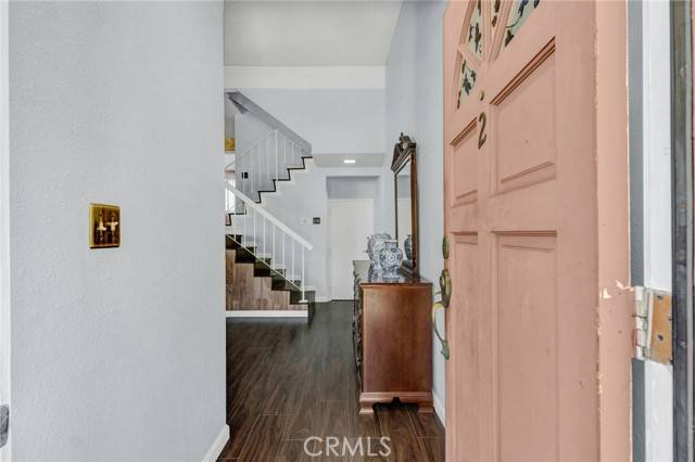 Reseda (los Angeles), CA 91335,7610 Canby Avenue #2