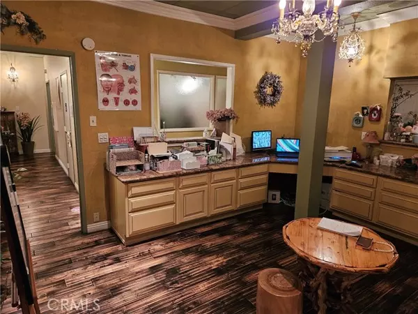 Anaheim, CA 92804,408 S Beach Boulevard