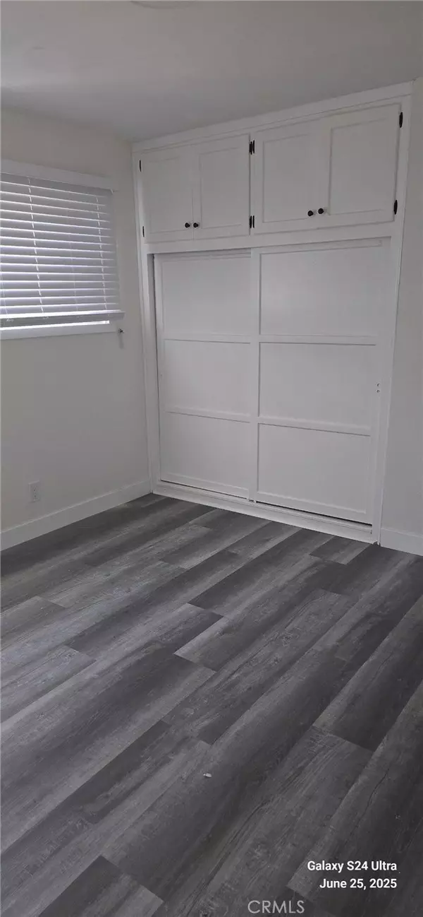 Inglewood, CA 90303,10230 England Avenue #2