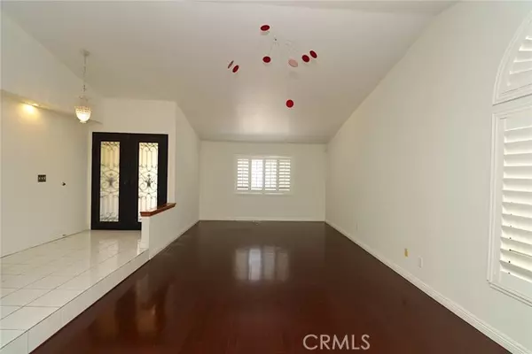 Granada Hills (los Angeles), CA 91344,17252 Wentzel Way