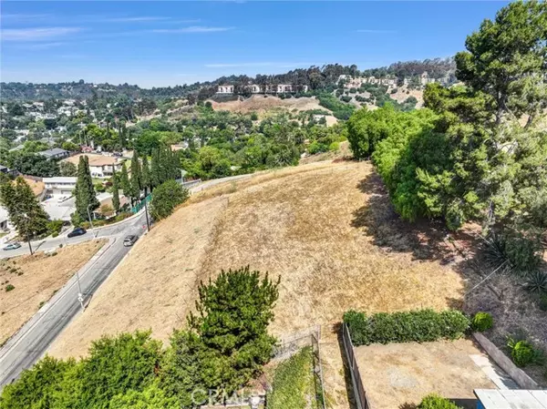 Los Angeles, CA 90032,3912 Locke Avenue