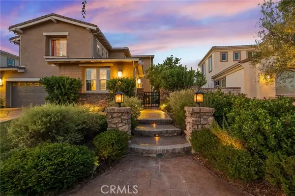 Valencia (santa Clarita), CA 91354,28652 Iron Village Drive