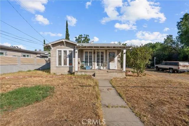 13356 Reedley Street, Panorama City (los Angeles), CA 91402