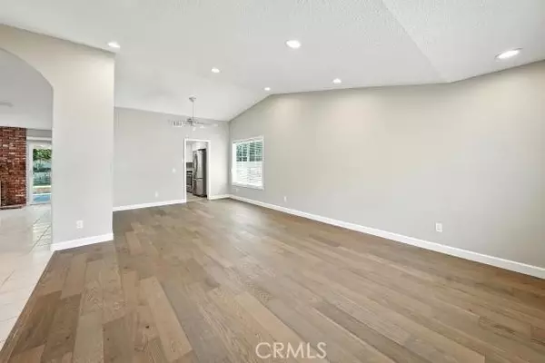 Saugus (santa Clarita), CA 91390,28620 KATHLEEN Avenue