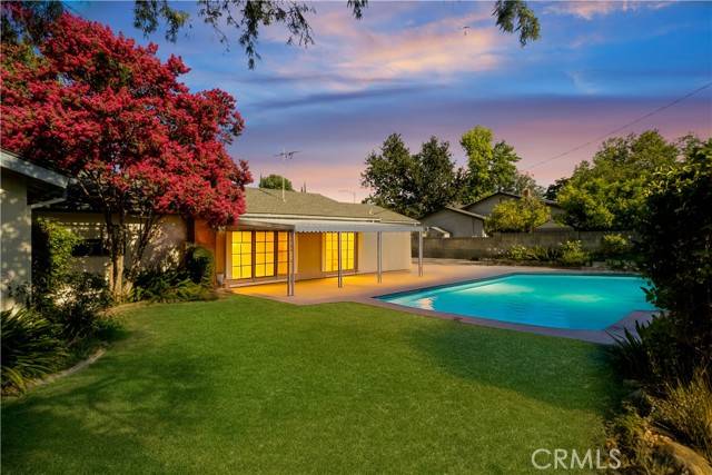 8051 Bobbyboyar Avenue, West Hills (los Angeles), CA 91304