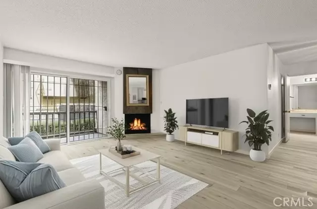 8740 Tuscany Avenue #109, Playa Del Rey (los Angeles), CA 90293