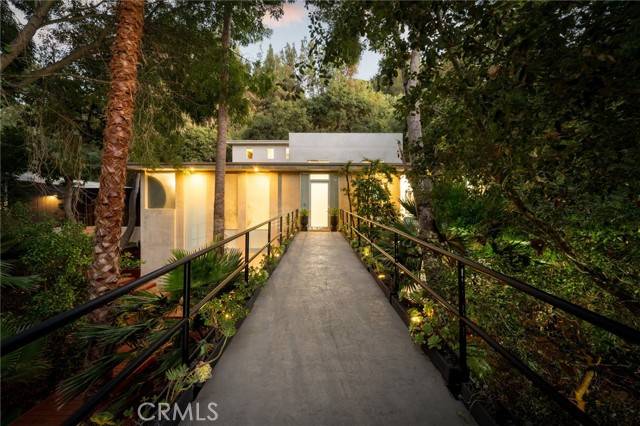 3191 Laurel Canyon Boulevard, Studio City (los Angeles), CA 91604