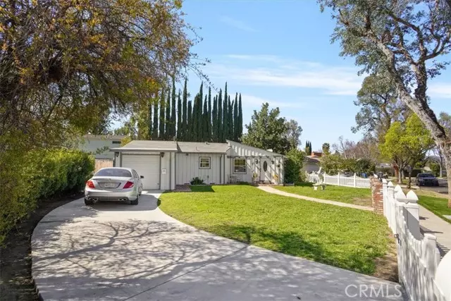 5163 Alhama Drive, Woodland Hills (los Angeles), CA 91364
