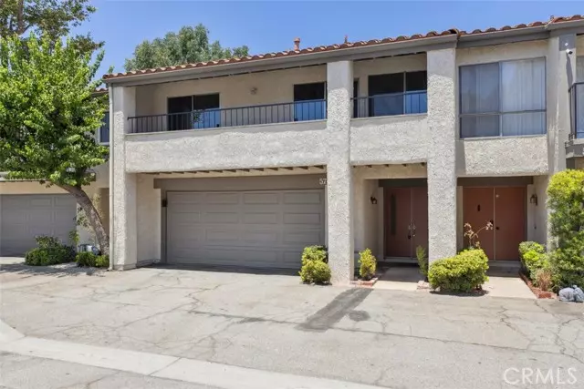 19519 Rinaldi Street #57, Porter Ranch (los Angeles), CA 91326