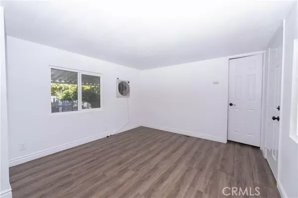 Quartz Hill, CA 93536,5711 Columbia Way #96