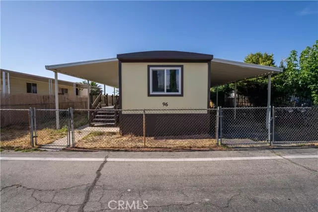 5711 Columbia Way #96, Quartz Hill, CA 93536