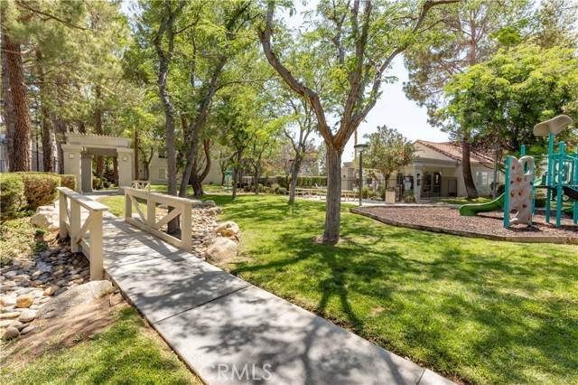 2805 W Avenue K12 #243, Lancaster, CA 93536