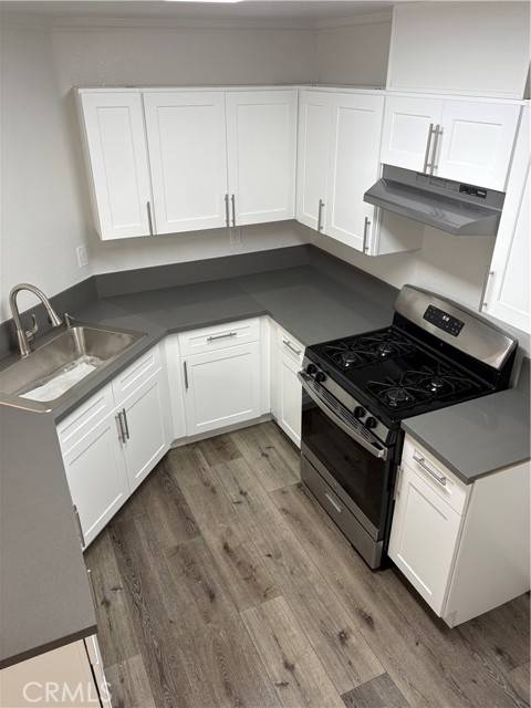 13750 Hubbard Street #28, Sylmar (los Angeles), CA 91342