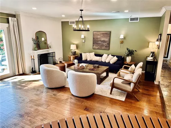 Newbury Park (thousand Oaks), CA 91320,177 Dickenson Avenue