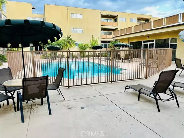 6225 Coldwater Canyon Avenue #117, North Hollywood (los Angeles), CA 91606