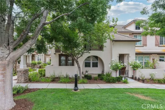 28519 Pietro Drive, Valencia (santa Clarita), CA 91354